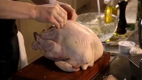 Gordon Ramsay - Christmas Turkey with Gravy - Recipe Flow