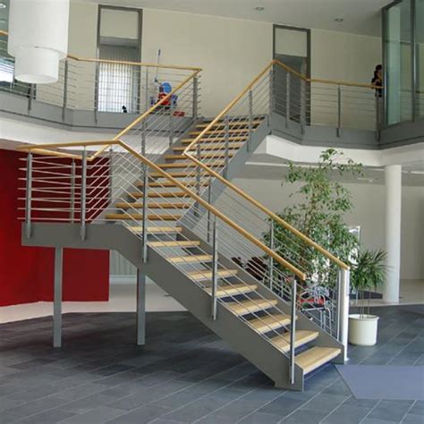 Schorfheidetreppen Moderne Treppen Aus Holz Stahl Treppen De Das