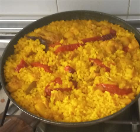 Arroz Con Pollo Y Costillas Una Receta Fácil Receta Típica Española