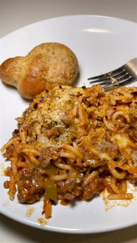 Baked Spaghetti Spaghetti Recipes Chopped And Screwed Pasta Screw