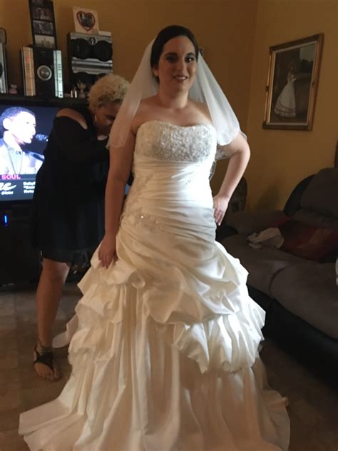 Stefan Jolie Preowned Wedding Dress Save Stillwhite