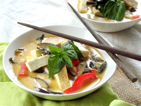 Thai Red Curry With Tofu And Eggplant Connoisseurus Veg