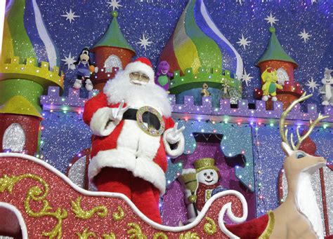 Cancelan fotografías con Santa y los Reyes Magos en CDMX