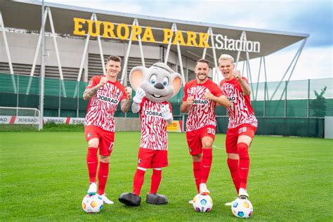 Sommerloch F R Sc Freiburg Fans Erst Recht Nicht Im Europa Park