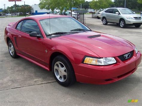 2000 Laser Red Metallic Ford Mustang V6 Coupe 15343397 Photo 7