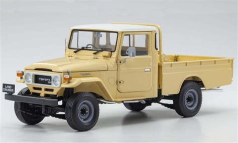 Modellino In Miniatura Toyota Land Cruiser Kyosho Pick Up Beige