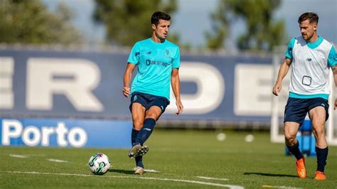 Fc Porto Prossegue Prepara O Para A Superta A Quatro Nomes No