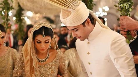 Here Comes The Baraat Inside Junaid Safdar And Ayesha Saif Khan S