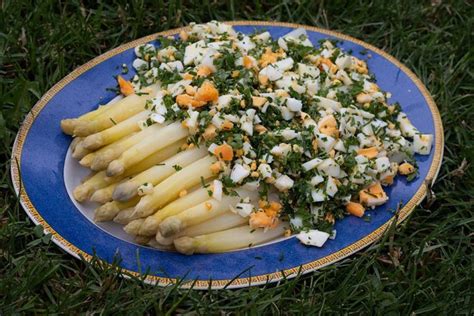 Asperges à la flamande Les petits plats de Patchouka