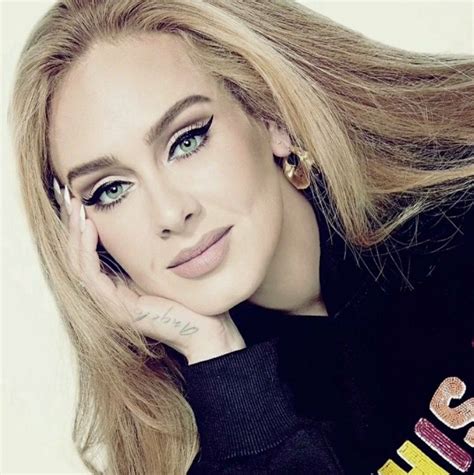 Adele 2021 - phones care