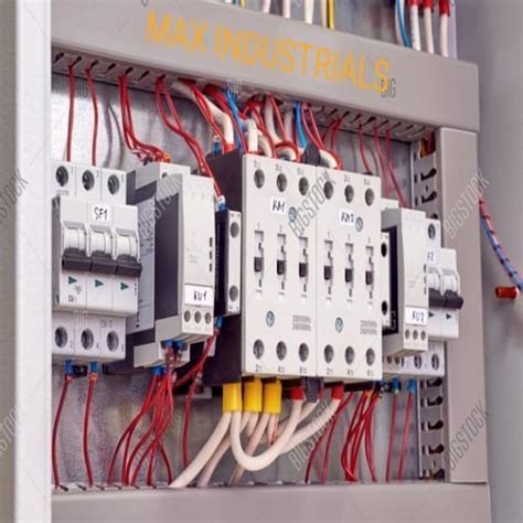 Three Phase 415 V Industrial Electrical Panel Board Upto 5000 Amps At