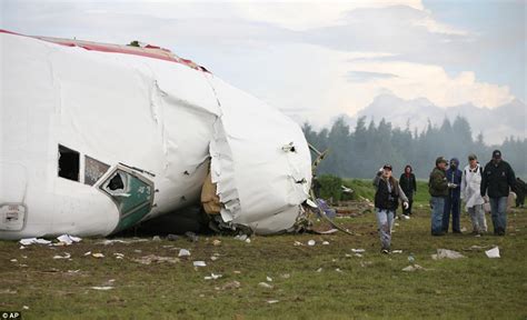 Crash of a Boeing 747-209BSF in Bogotá: 2 killed | Bureau of Aircraft ...