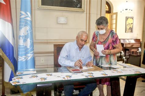 Asociación Cubana De Naciones Unidas En Aniversario Fotos Radio