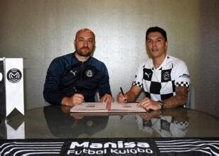 Manisa FK yeni transferini açıkladı