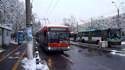 Troleibuzul Rocar Ea Autodromo Parasind Terminalul Valea