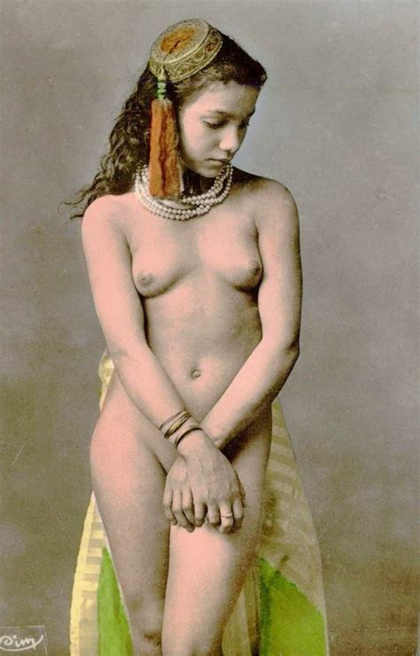 Reprinted Old Postcard Photograph Of Nude North African Woman An