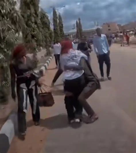 Nigerian Father Lifts Daughter As She Graduates From School Video