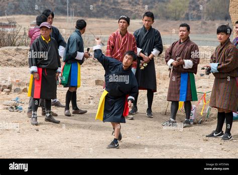 Bhutan Paro Capital Of Paro District Aka Dzongkhag Khuru Darts