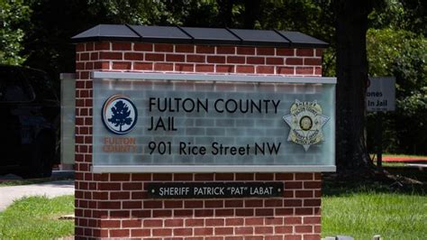 Fulton County rescinds funding to track jail detainees' health - Axios ...