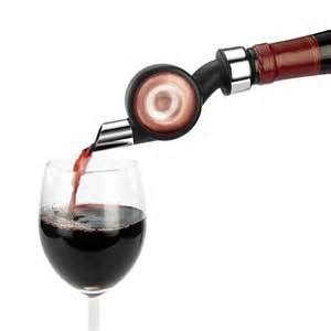 Wine aerator pourer