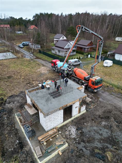 Pod Klucz w Borówkach NE oze w trakcie realizacji Domy za 350