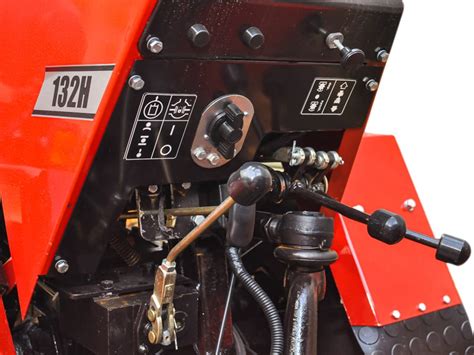 Купить минитрактор МТЗ Беларус 132Н с доставкой по Беларуси