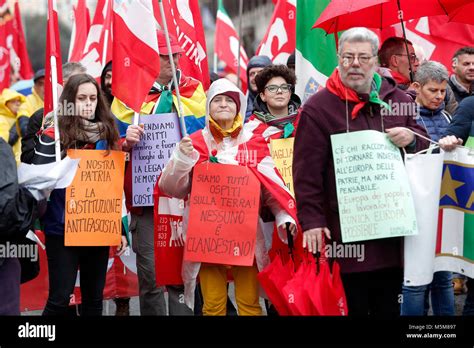 Roma Antifascista Hi Res Stock Photography And Images Alamy