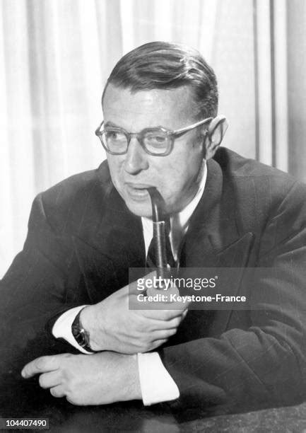 Sartre Portrait Photos And Premium High Res Pictures Getty Images