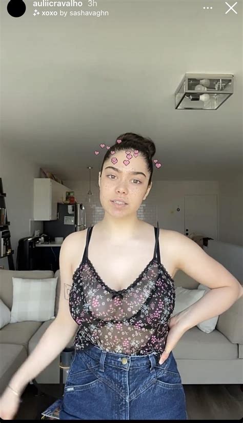 Our Best Look Yet At Aulii Cravalhos Beautiful Tits Off Her Instagram Story Scrolller