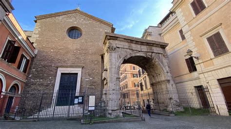 Iglesia De Los Santos Vito Y Modesto Turismo Roma