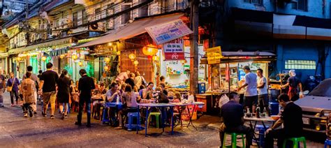 The Ultimate Bangkok Street Food Guide | CuddlyNest