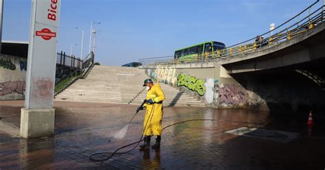 Racionamiento de agua en Bogotá UAESP y operadores aseo ahorran agua