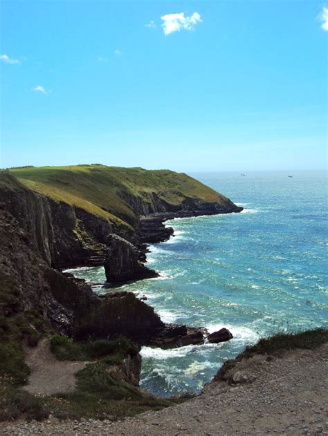 @Old Head Golf Course in Kinsale, Ireland | Golf vacations, Places to ...