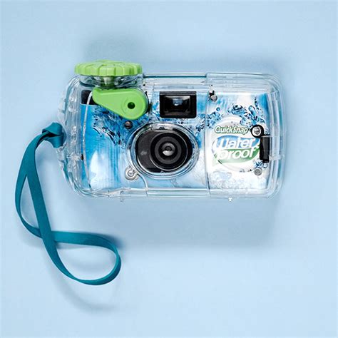 Fuji QuickSnap Marine Waterproof Disposable Film Camera Parallax