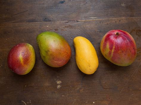 How to Pick the Perfect Ripe Mango | Saveur
