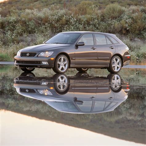The Sport Wagon Enthusiast : Lexus IS 300 Sportcross