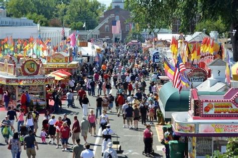 Best Massachusetts Festivals 10 Great Carnivals And Festivals To Attend This Summer And Fall