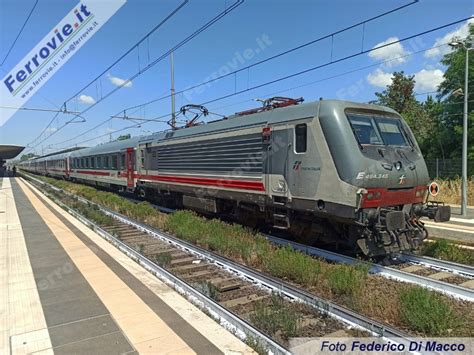 Ferrovie It Intercity Roma Sicilia Via Ai Due Treni Accoppiati