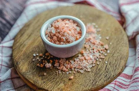 How To Add Himalayan Salt To Your Eating Habits And The Benefits