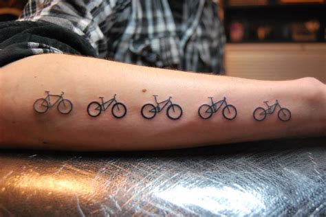 Selecionamos 90 Bike Tattoo Para Você Se Inspirar Veja Bike Dica