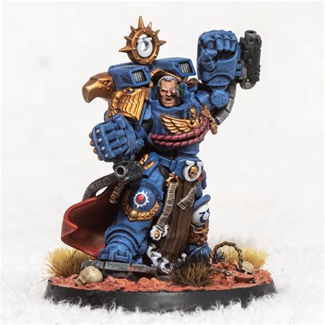 Primaris Marneus Calgar R Warhammer K