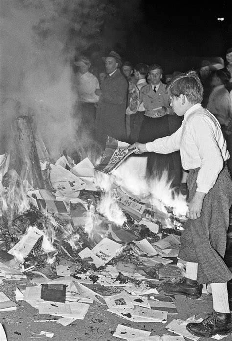 Bücherverbrennung in Salzburg Technische Hürden für ein Mahnmal