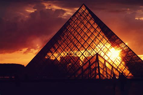 Louvre Museum During Golden Hour · Free Stock Photo