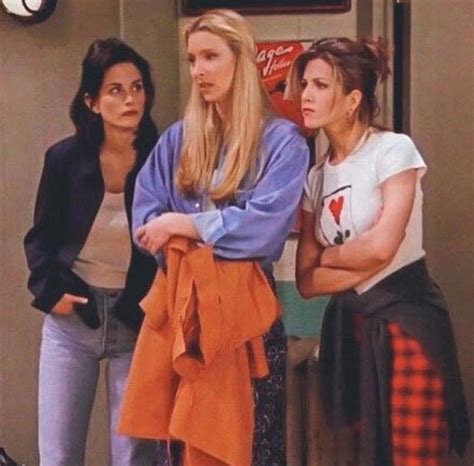 5 Iconic Friends Looks That Are Still Very Much On Point