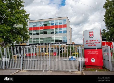 St Josephs Catholic High School Hi Res Stock Photography And Images Alamy