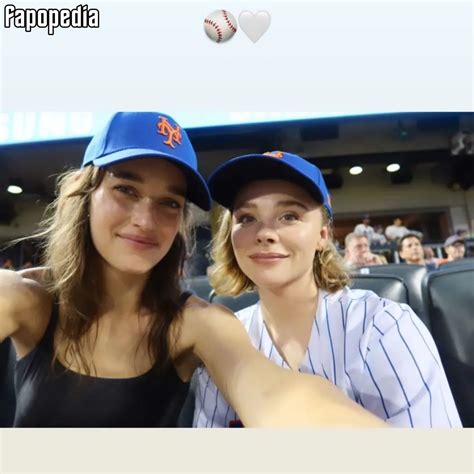 Chlo Grace Moretz Nude Leaks Photo Fapopedia