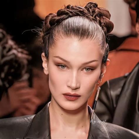 Bella Hadid в 2022 г Прически Цвет волос Молодые модели