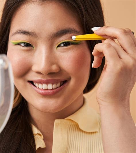 10 Best Tweezers For Fine Hair In 2023