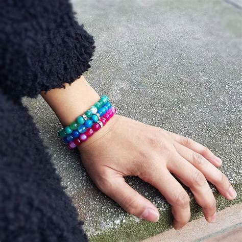 Bracciale Elastico A Sfere Sfaccettate Di Agata Azzurra Striata Da Mm