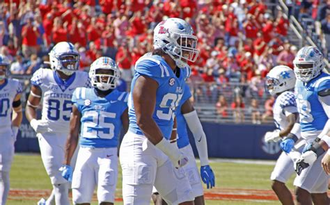 We Want The Game To Be On Us Ole Miss Rebels Defensive End Tavius
